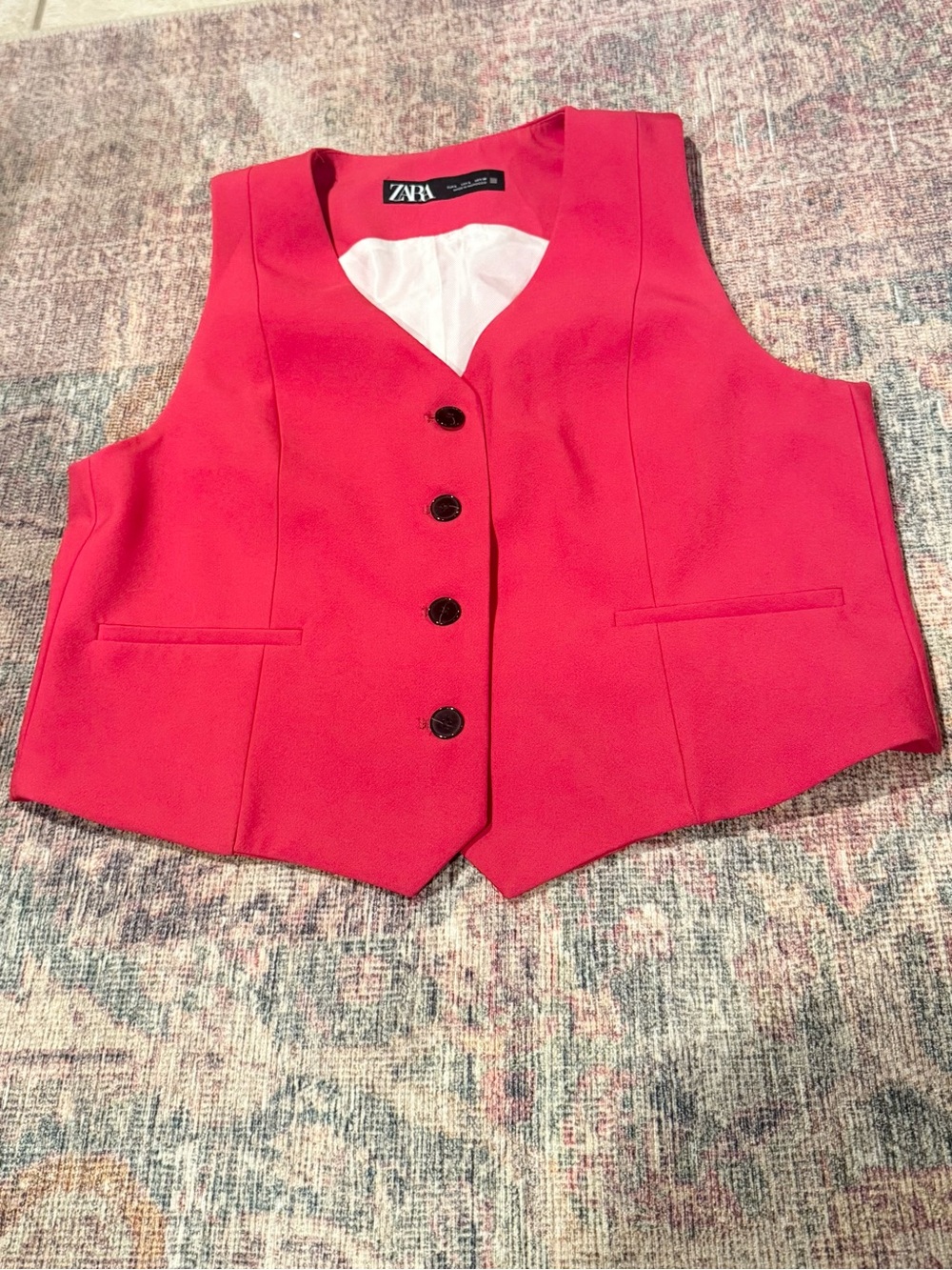 Zara Women’s Bright Pink Vest and Shorts Matching Set - Picture 14 of 16